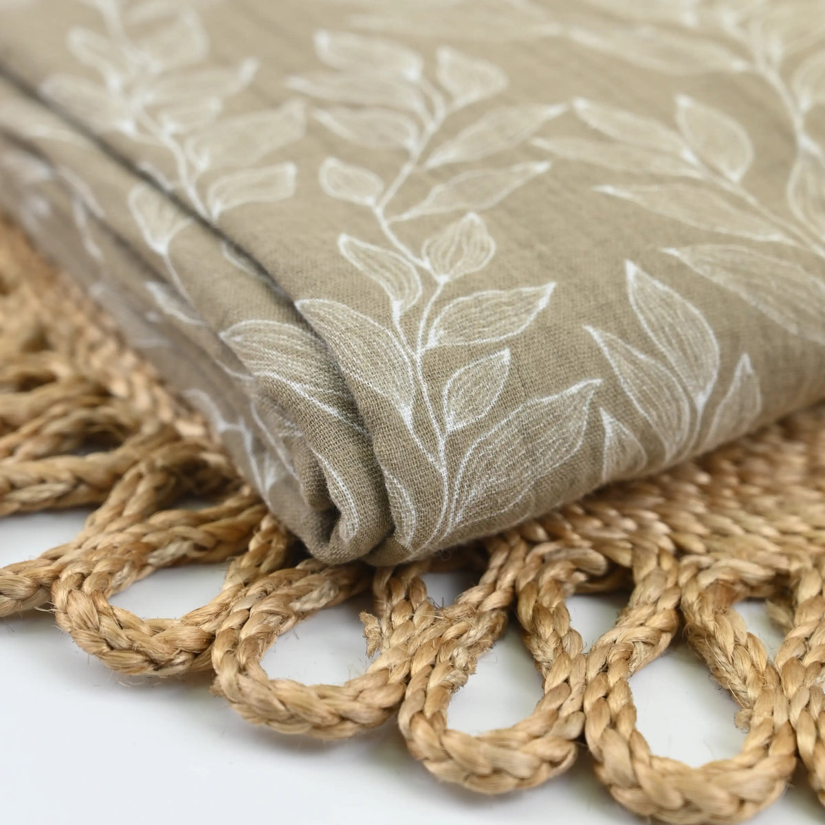 Musselin Blumenprint beige