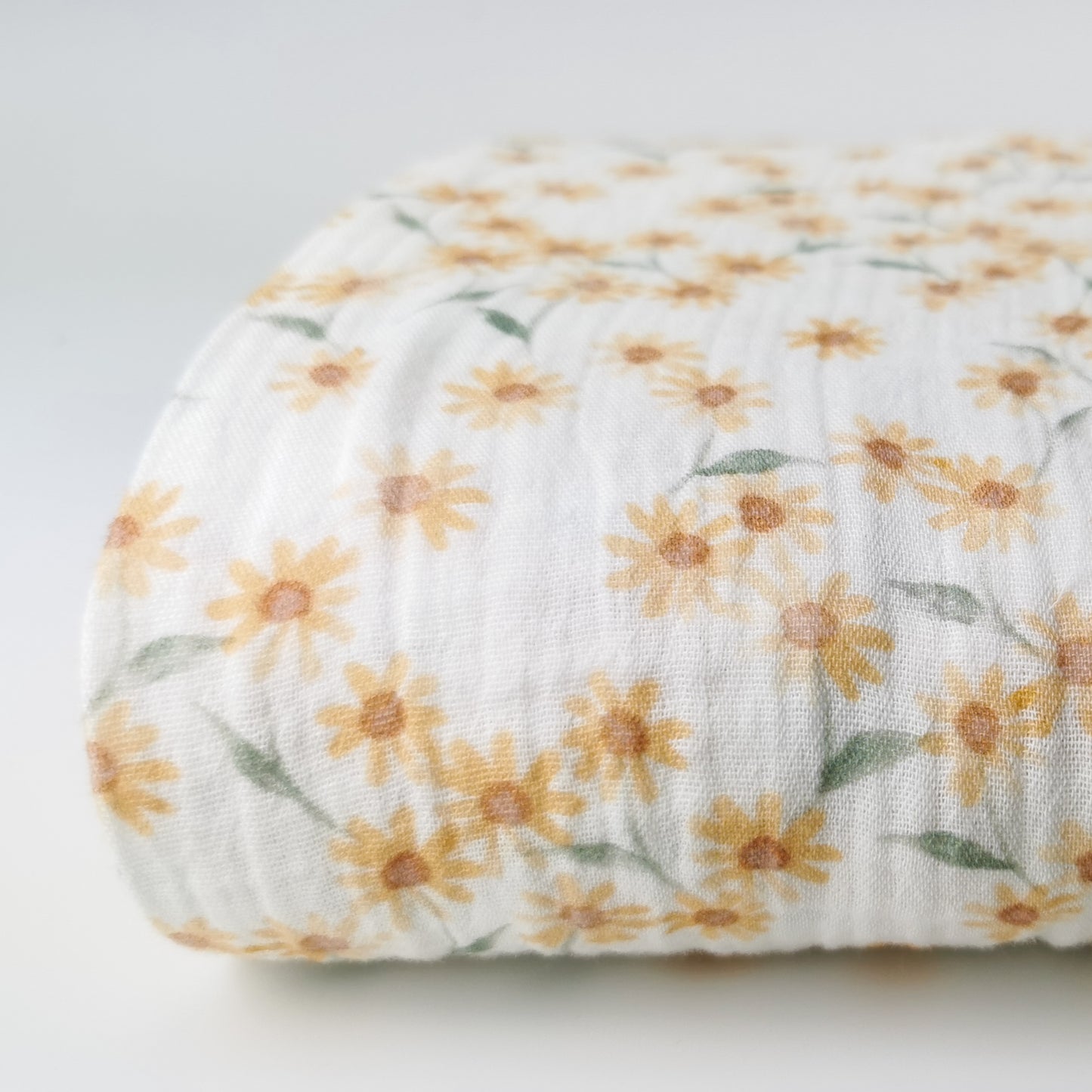 Musselin Happy Flowers von Family Fabrics - elli&else