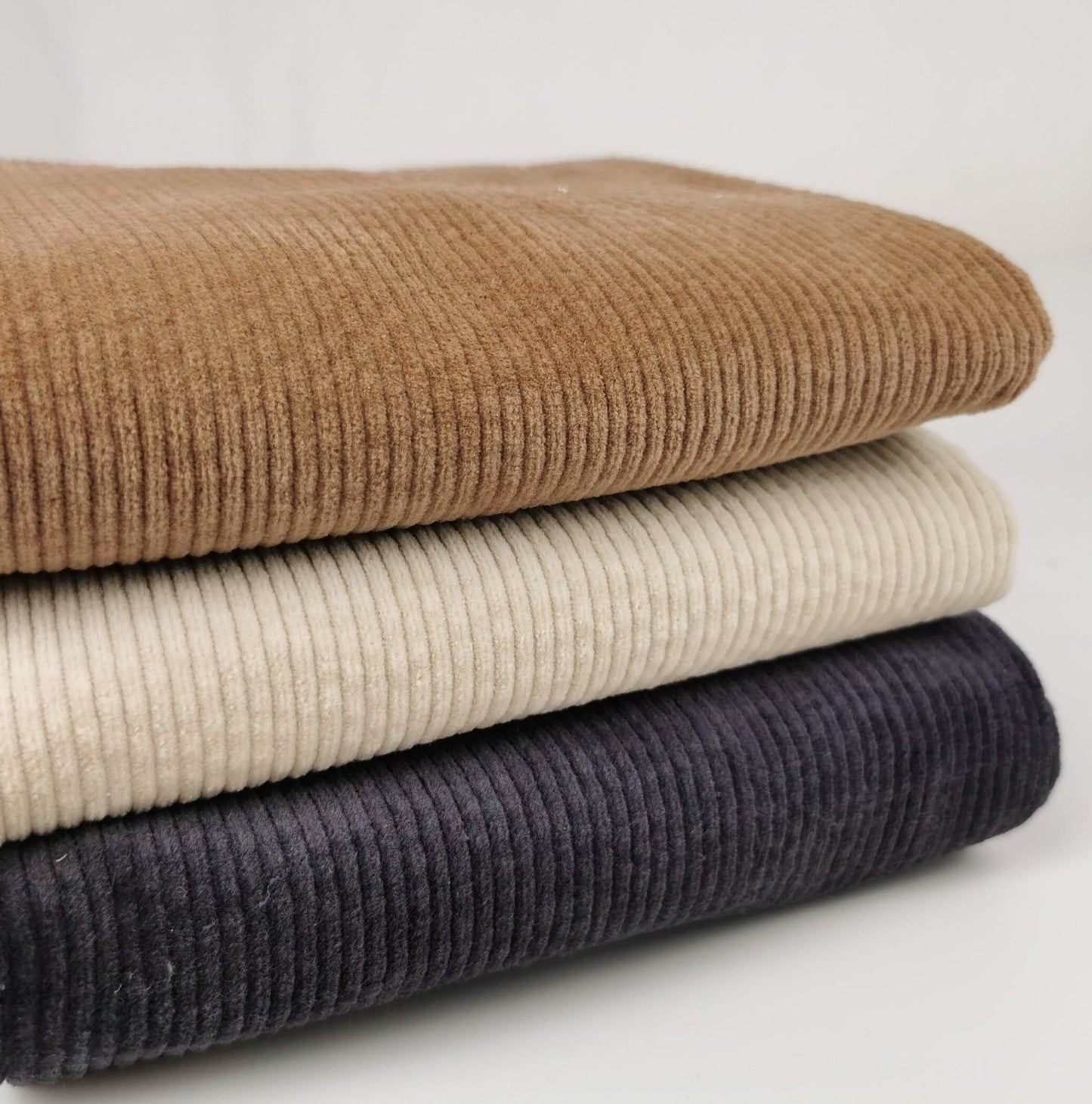 Baumwoll-Breitcord vorgewaschen mit Stretch in Naturfarben - elli&else
