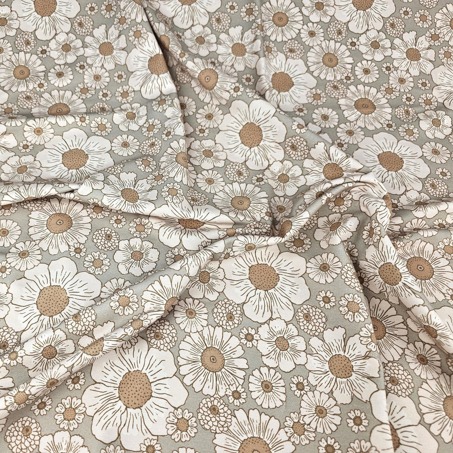 Jersey Beach Flowers von Family Fabrics - elli&else