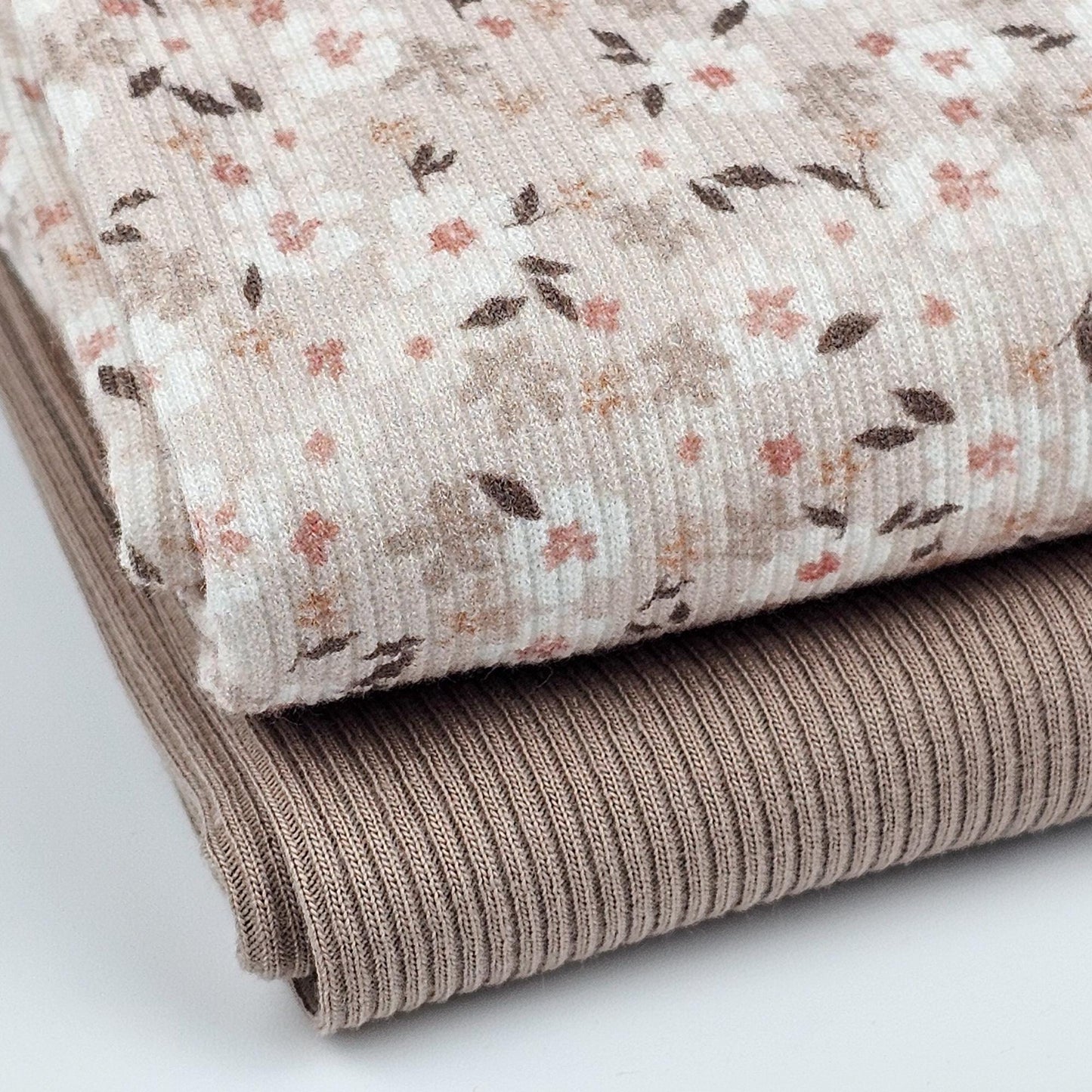 Rib Jersey Flower bomb beige - elli&else