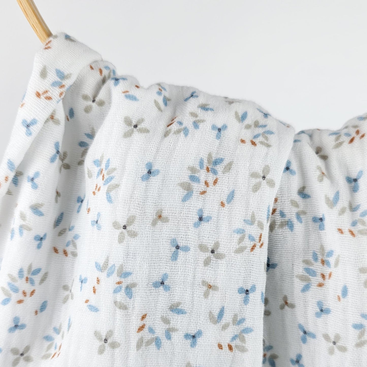 Musselin Mini Blümchen blau Meterware - elli&else