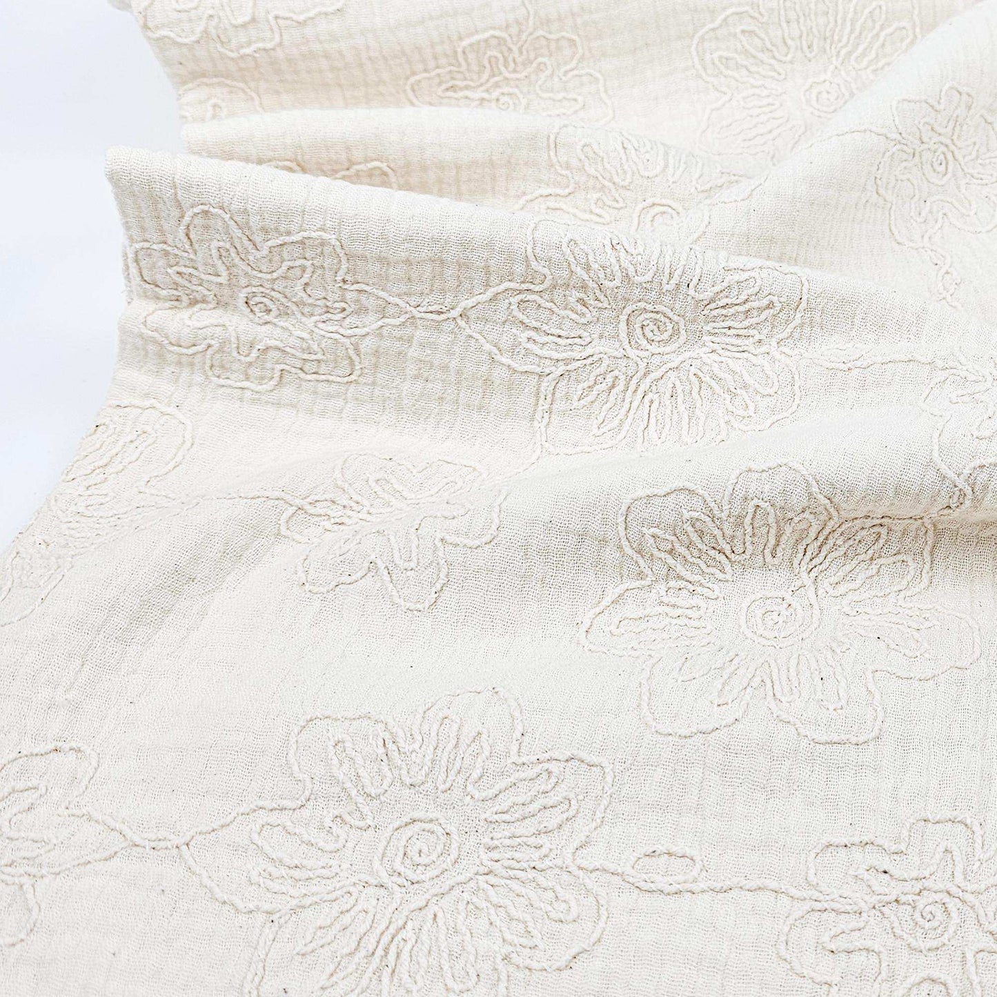 Musselin naturweiß mit Blumenstickerei - Stoff bei elli&else