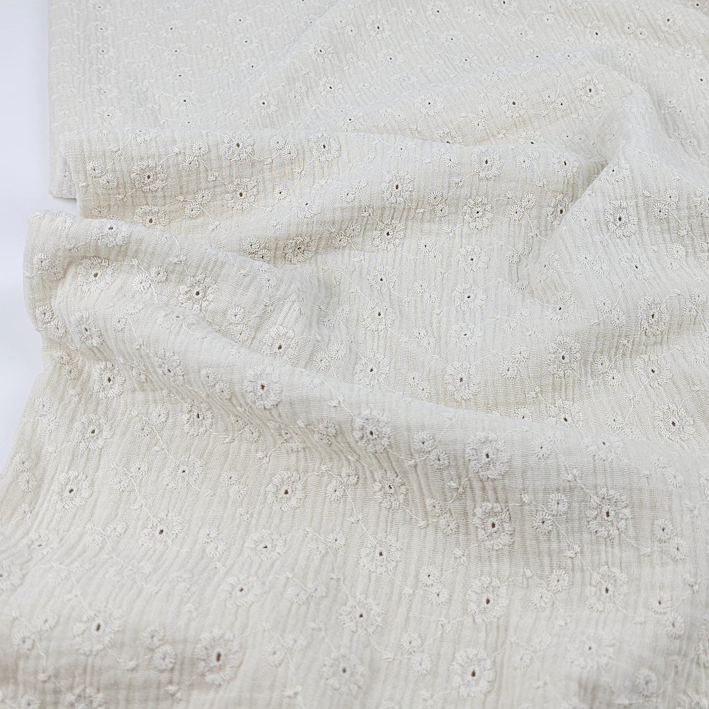 Musselin naturweiß mit Blumenstickerei Meterware - elli&else