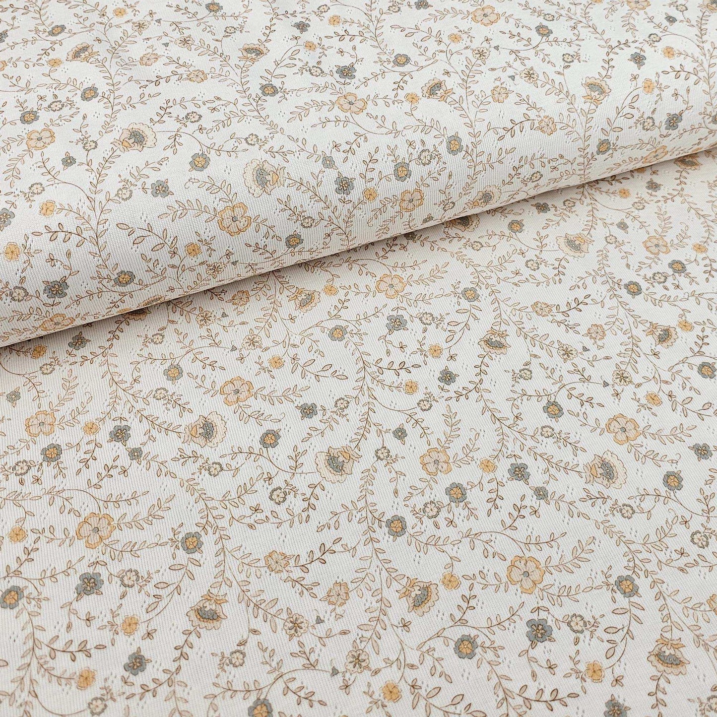 Pointelle Büten und Blätter | Family Fabrics - Stoff bei elli&else