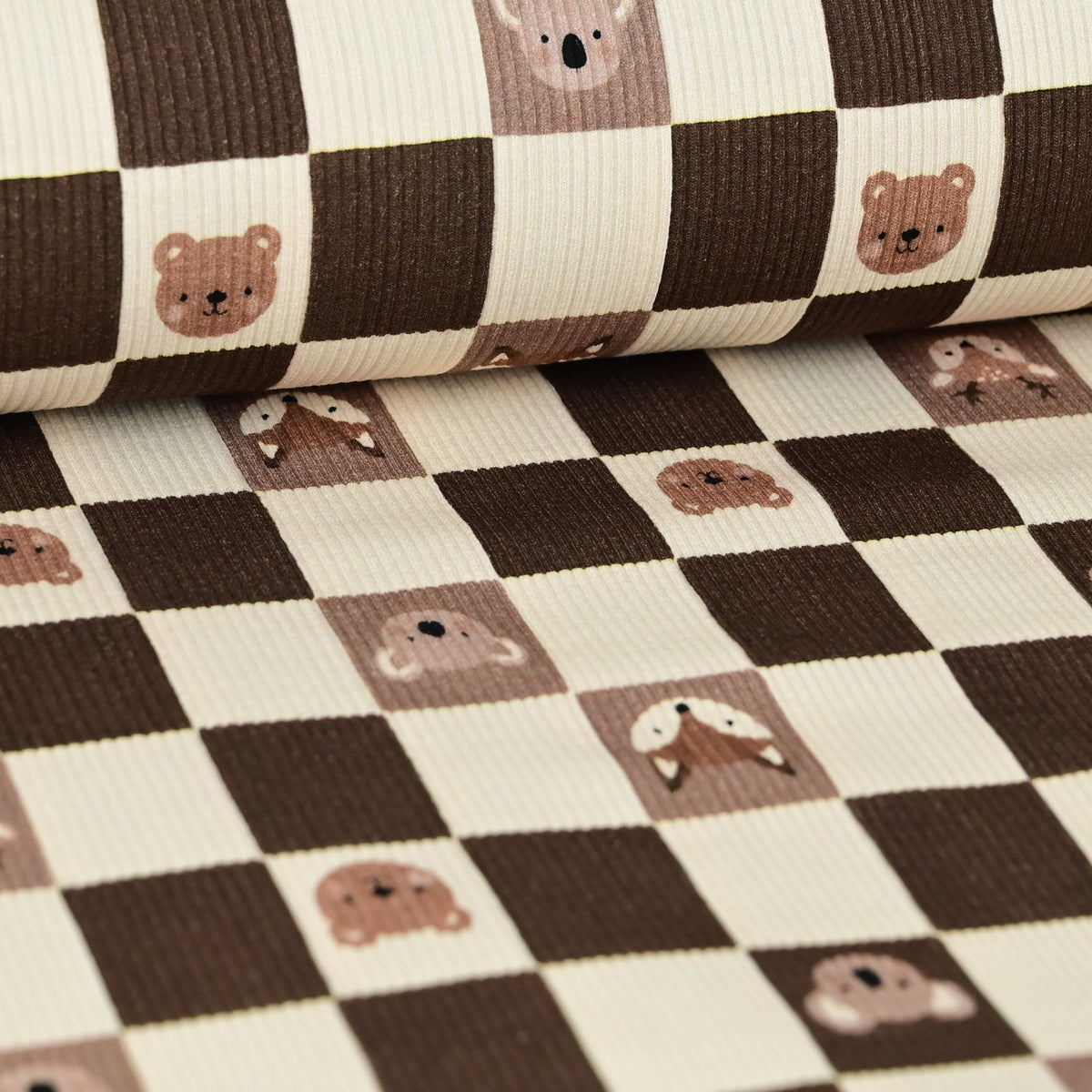 Rib Jersey Tiere und Karos - chocolate