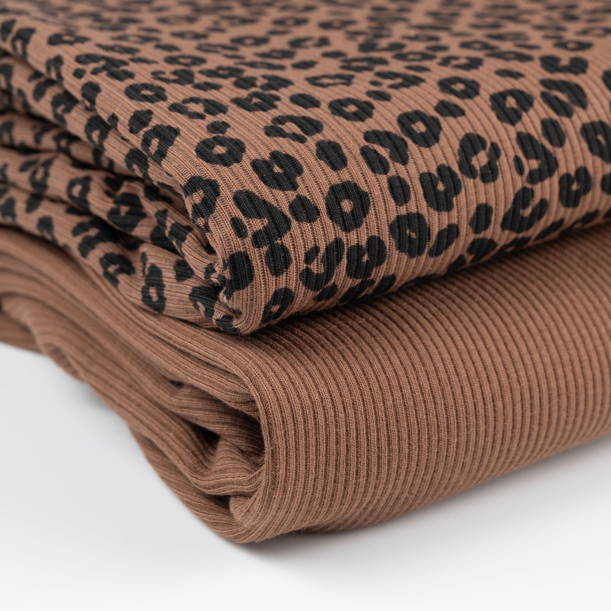 Rib Jersey Leo Print braun - elli&else