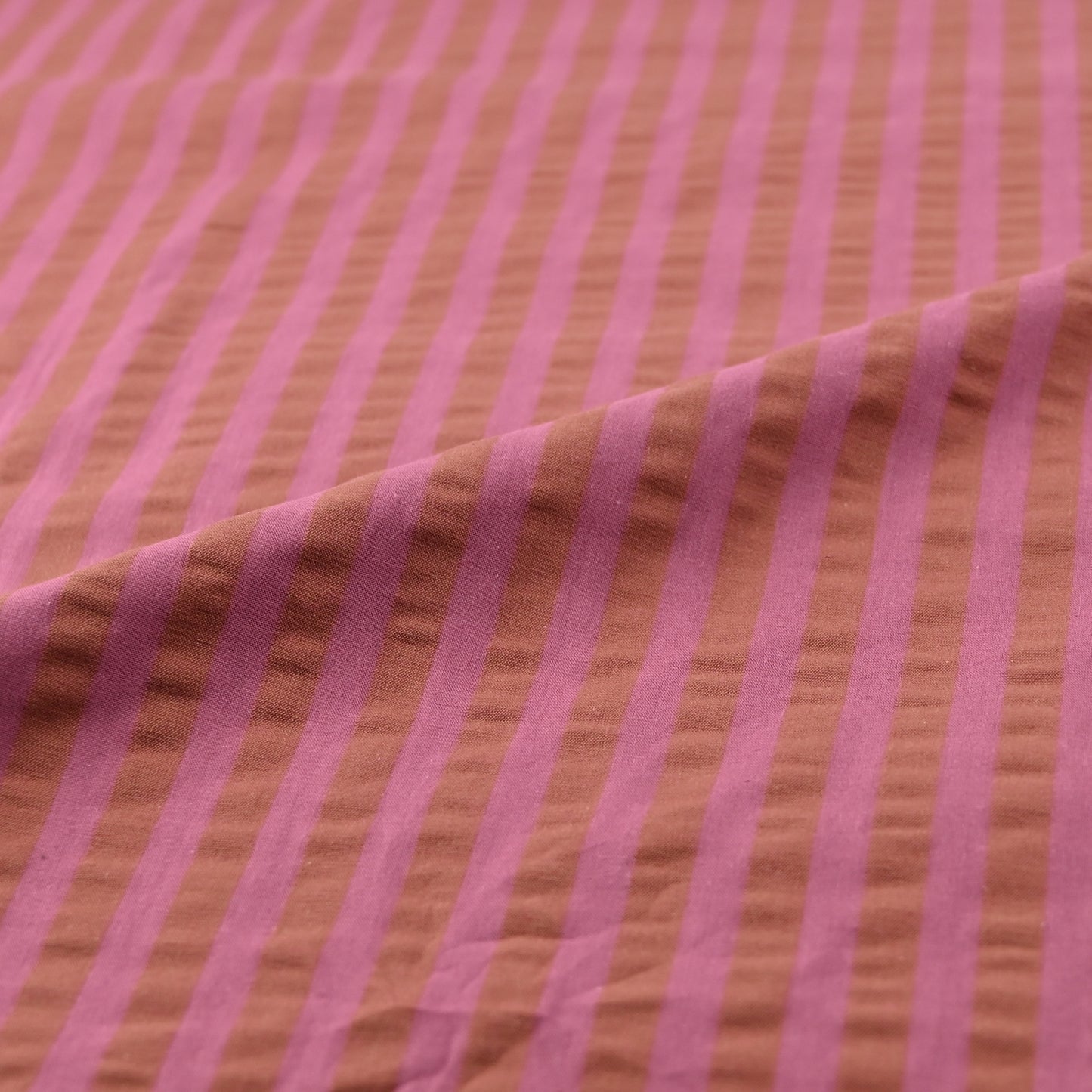 Seersucker gestreift