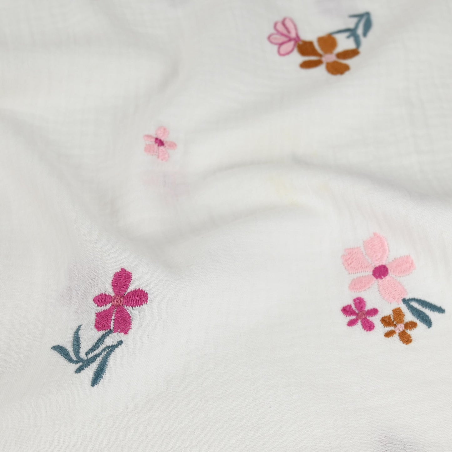 Musselin gestickte Blumen bunt - elli&else