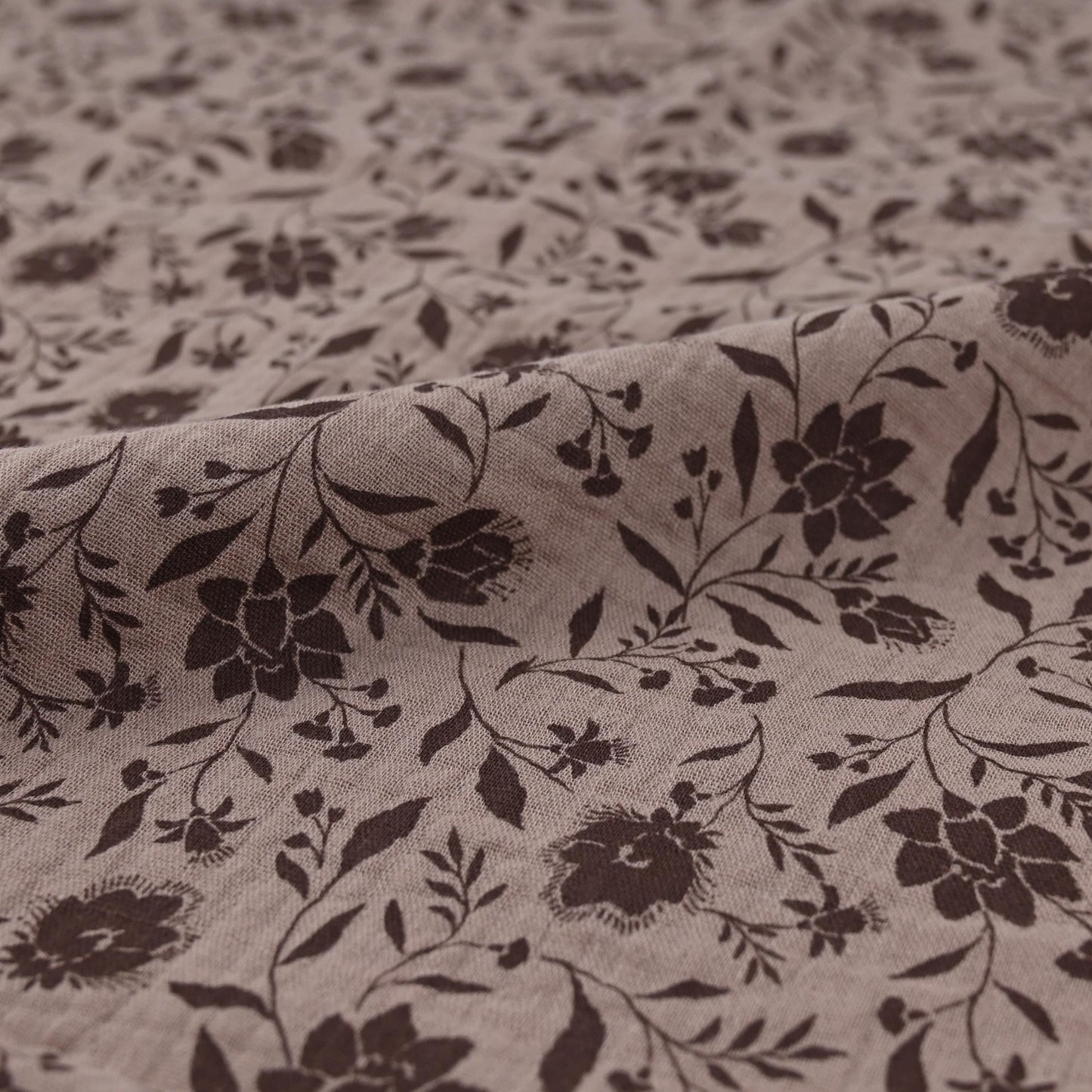 Musselin Blumenprint mocca