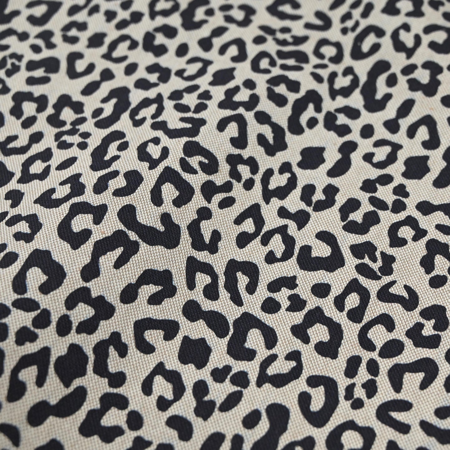 Canvas Stoff Leo-Print
