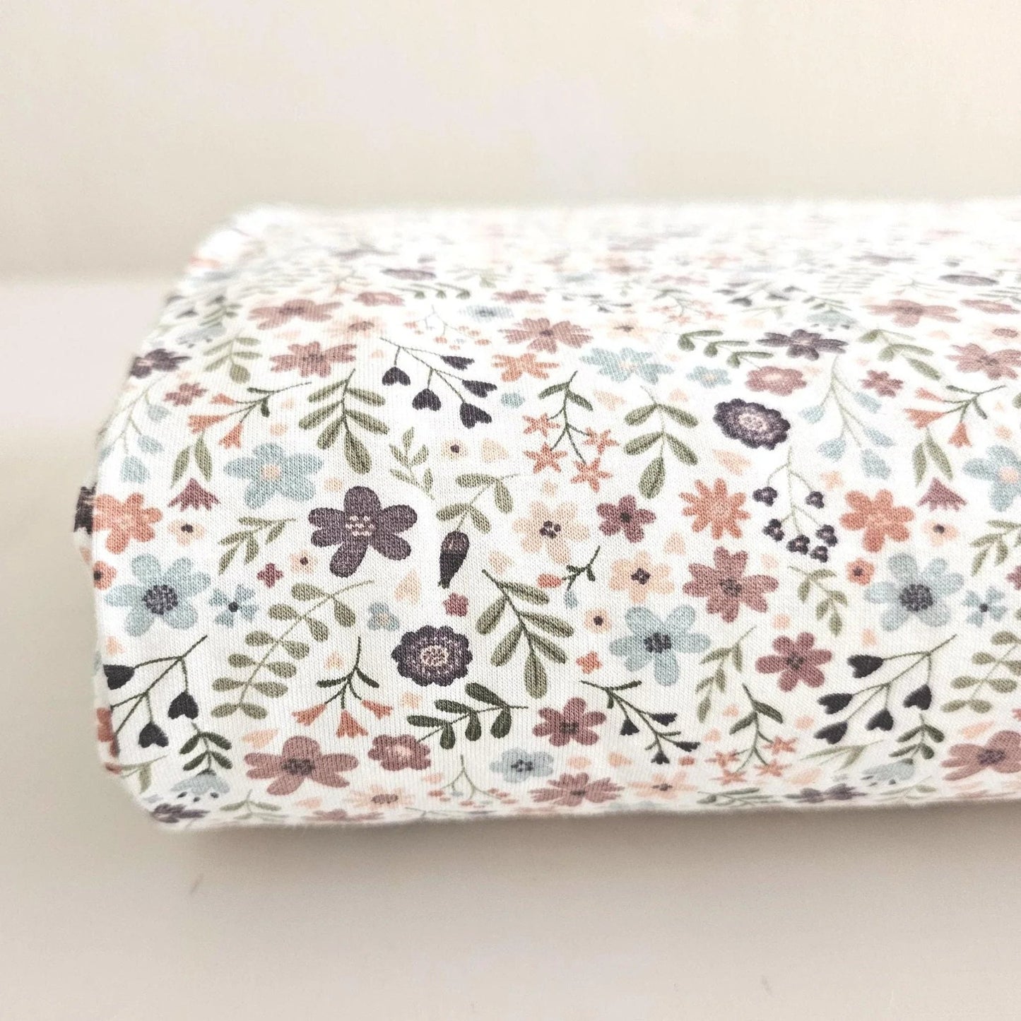 Jersey Blüten und Blätter Meterware - elli&else