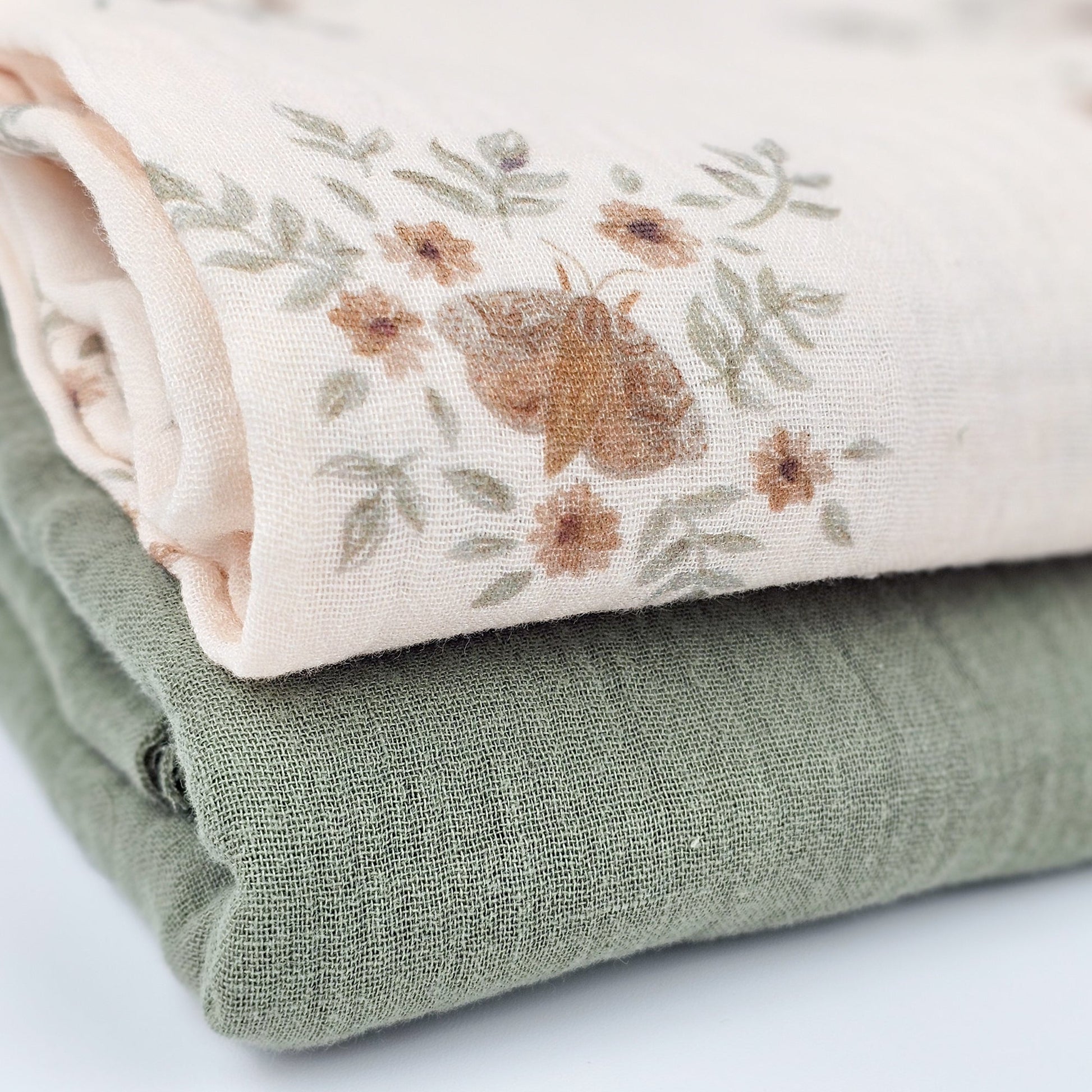 Musselin Blumen & Motten Meterware - elli&else
