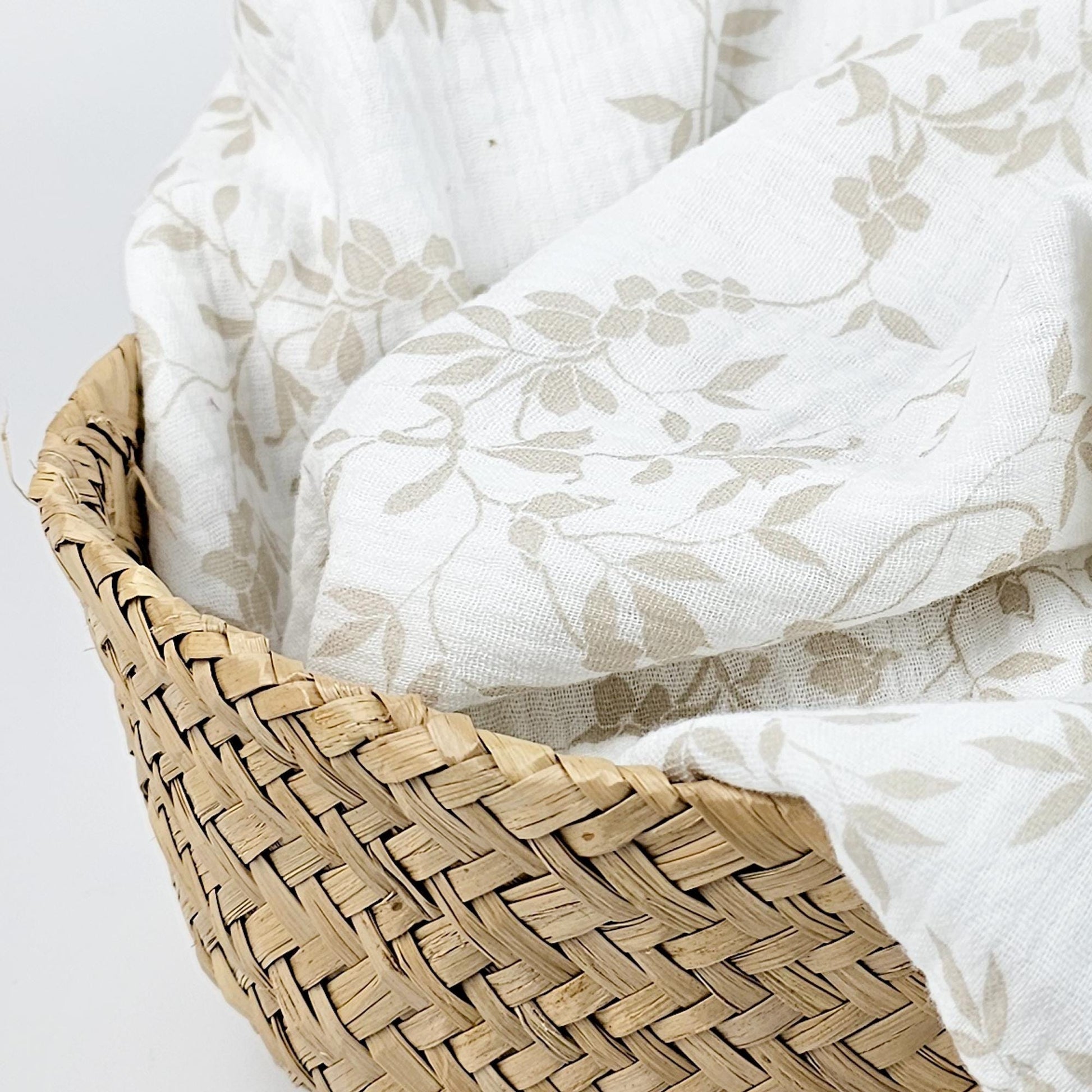 Musselin Blumenprint beige Meterware - elli&else