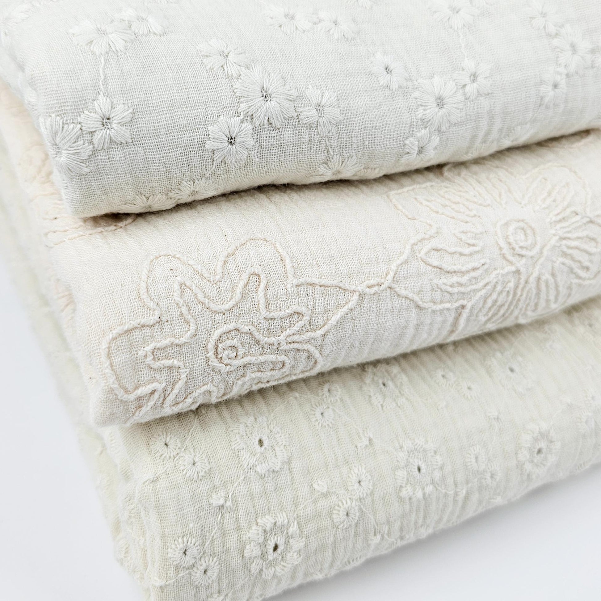 Musselin Embrodery naturweiß Meterware - elli&else