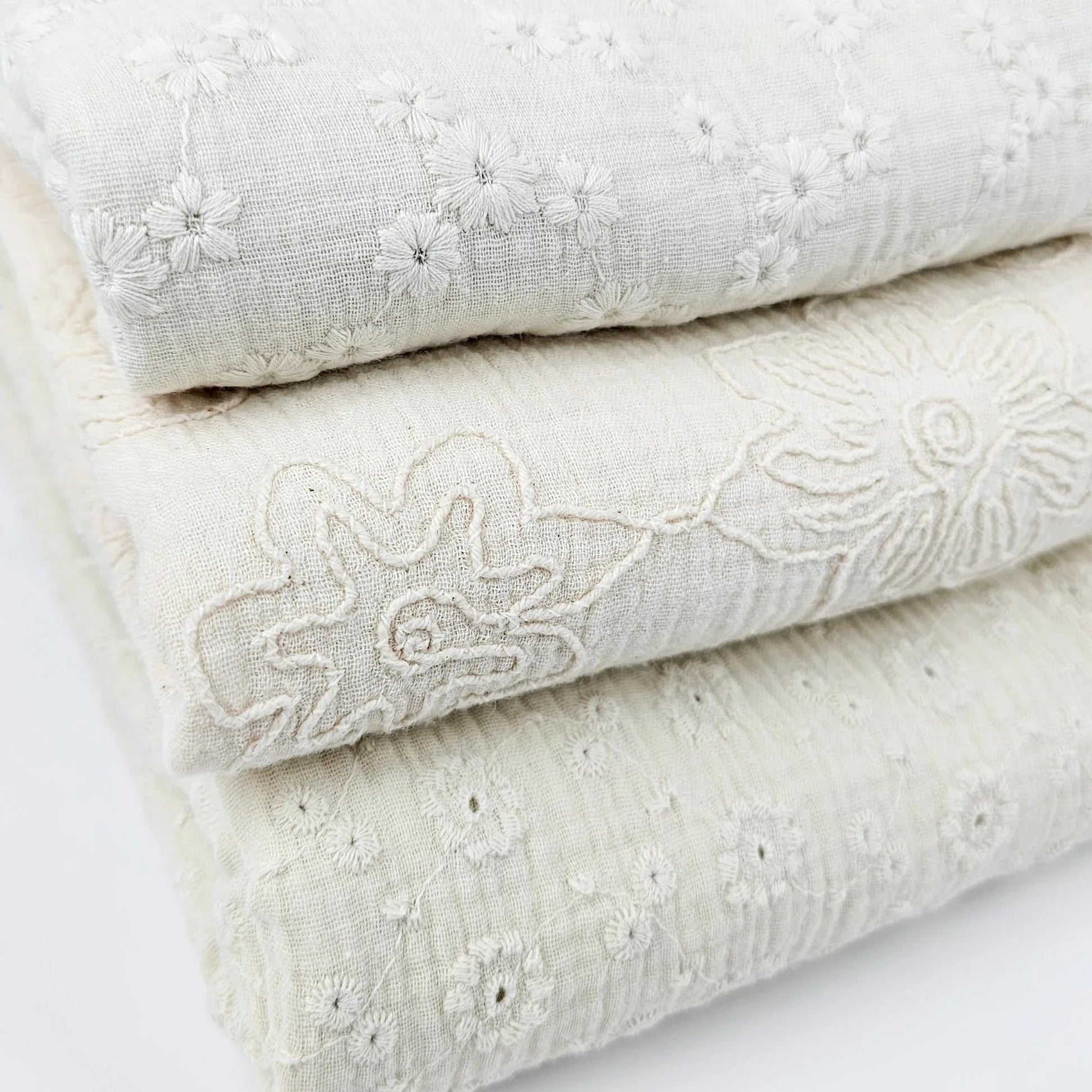 Musselin Embroidery naturweiß Meterware - elli&else