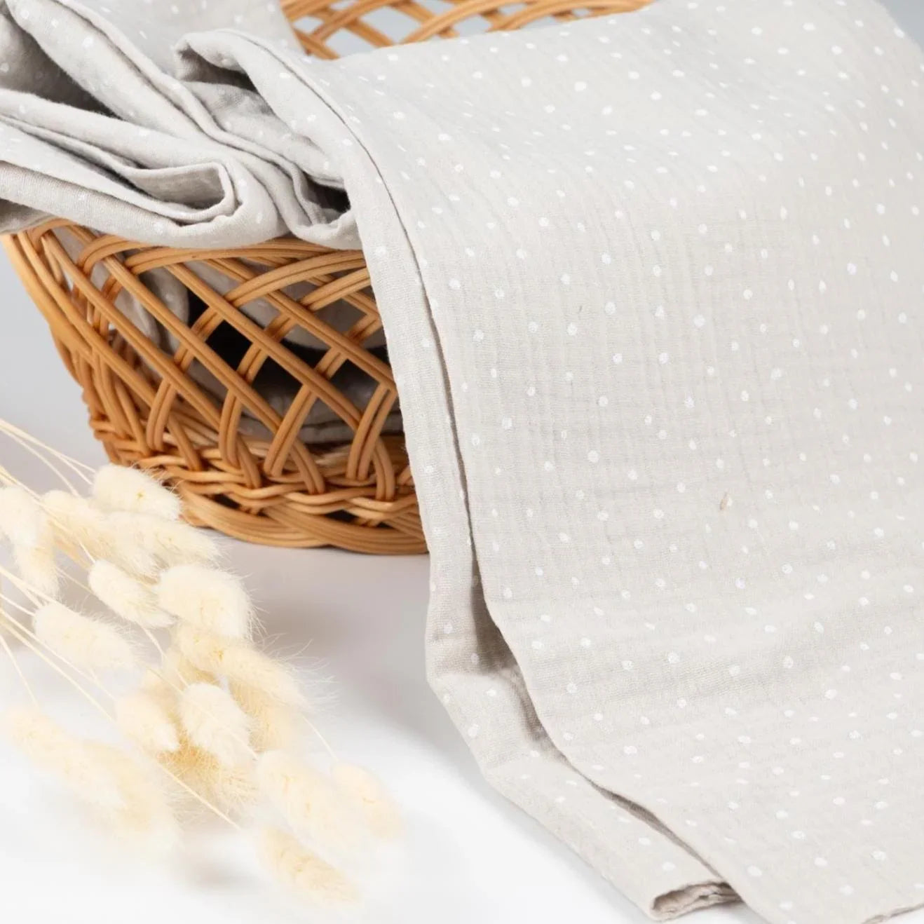 Musselin Konfetti Punkte - Stoff bei elli&else