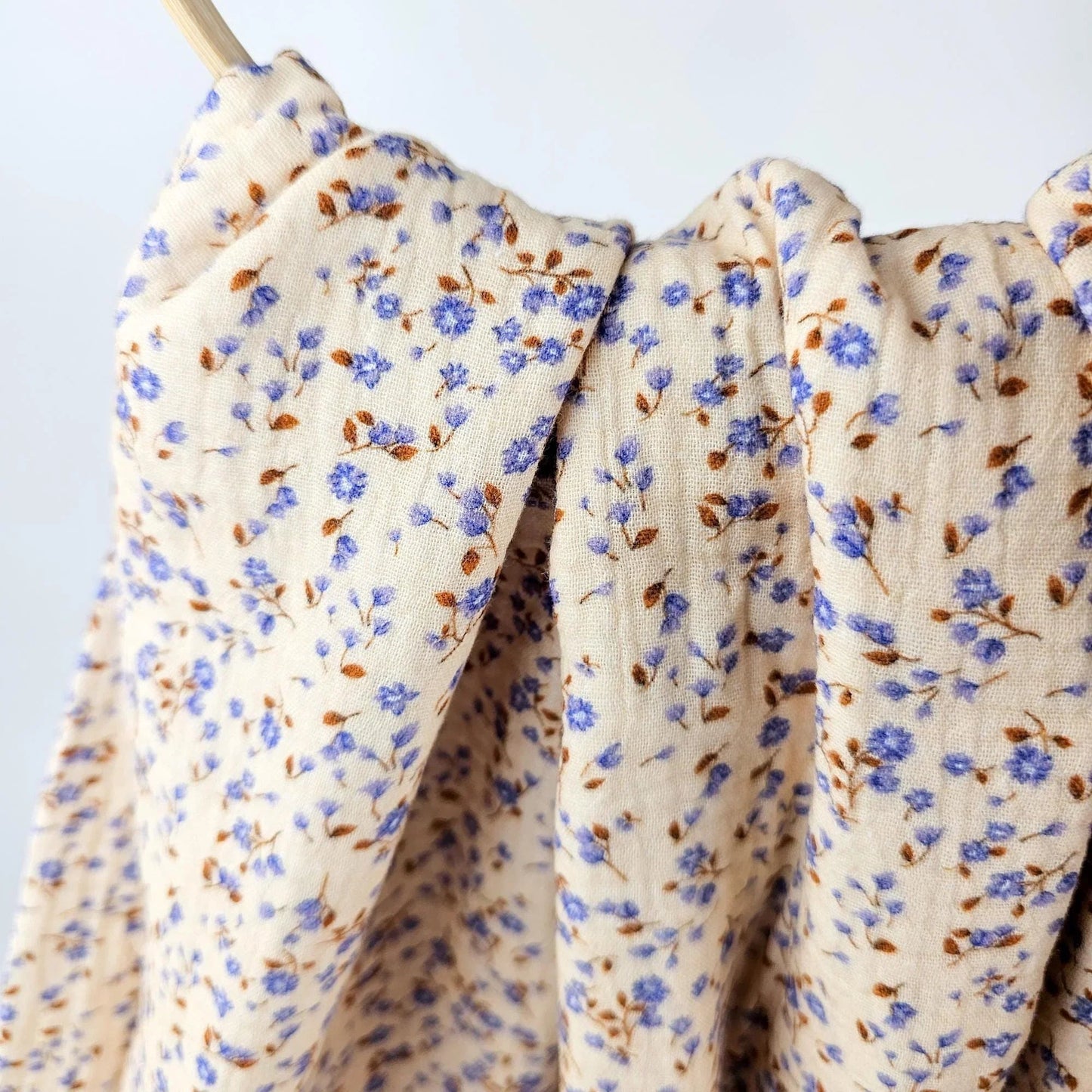 Musselin Miniblumen blau Meterware - elli&else