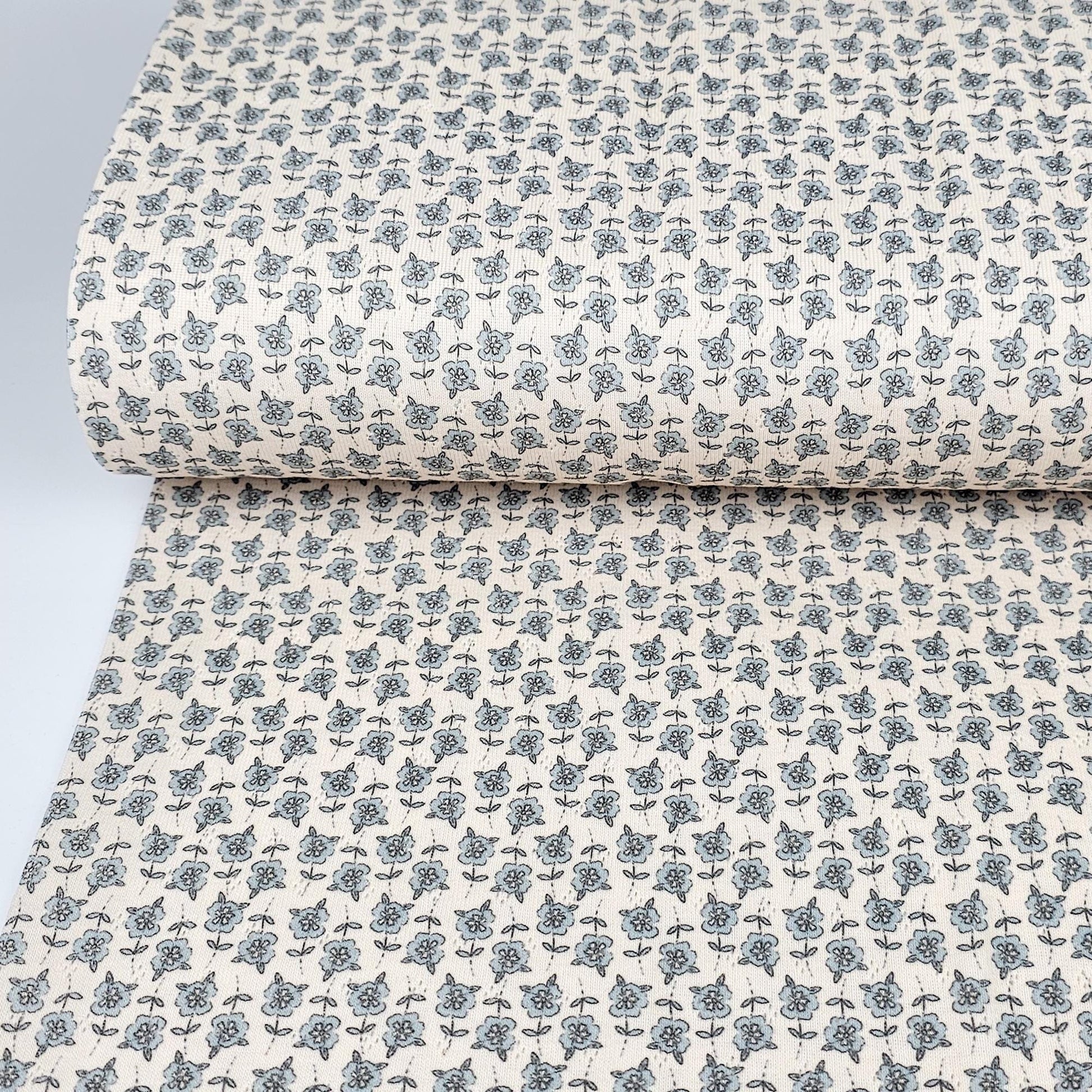 Pointoille Jersey Blue Blossom Meterware - elli&else