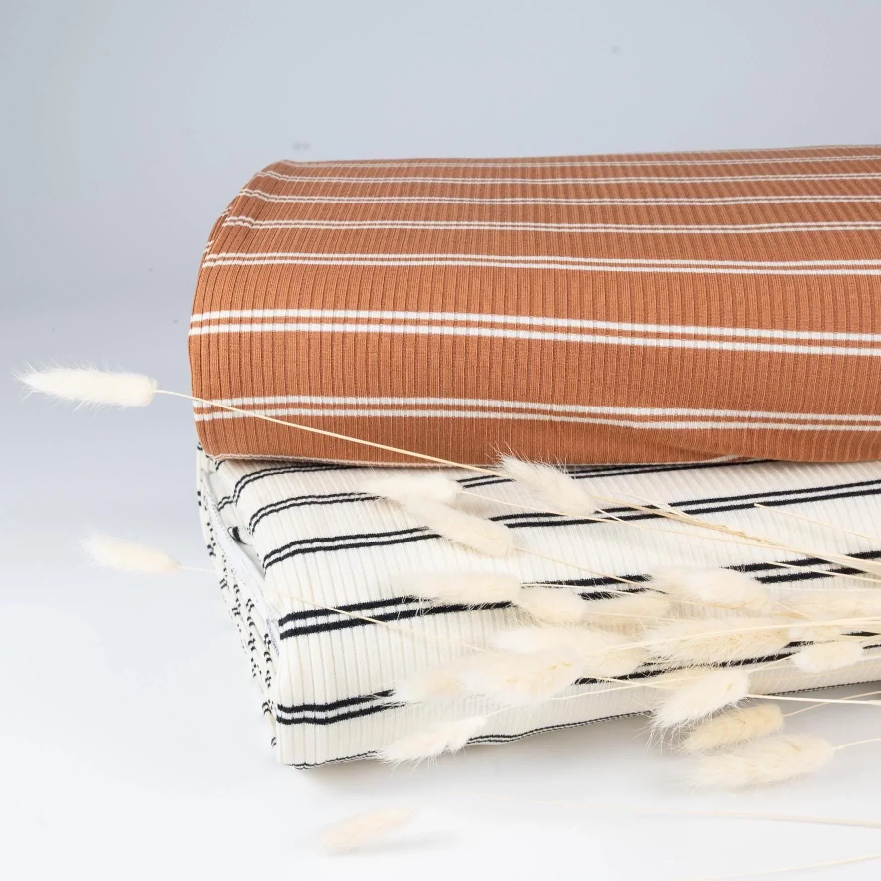 Ribbed Modal-Jersey mit Streifen | meetMilk - Stoff bei elli&else