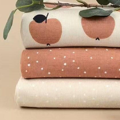 Bio Rib Jersey Konfetti Dots beige von Tygdrömmar - elli&else
